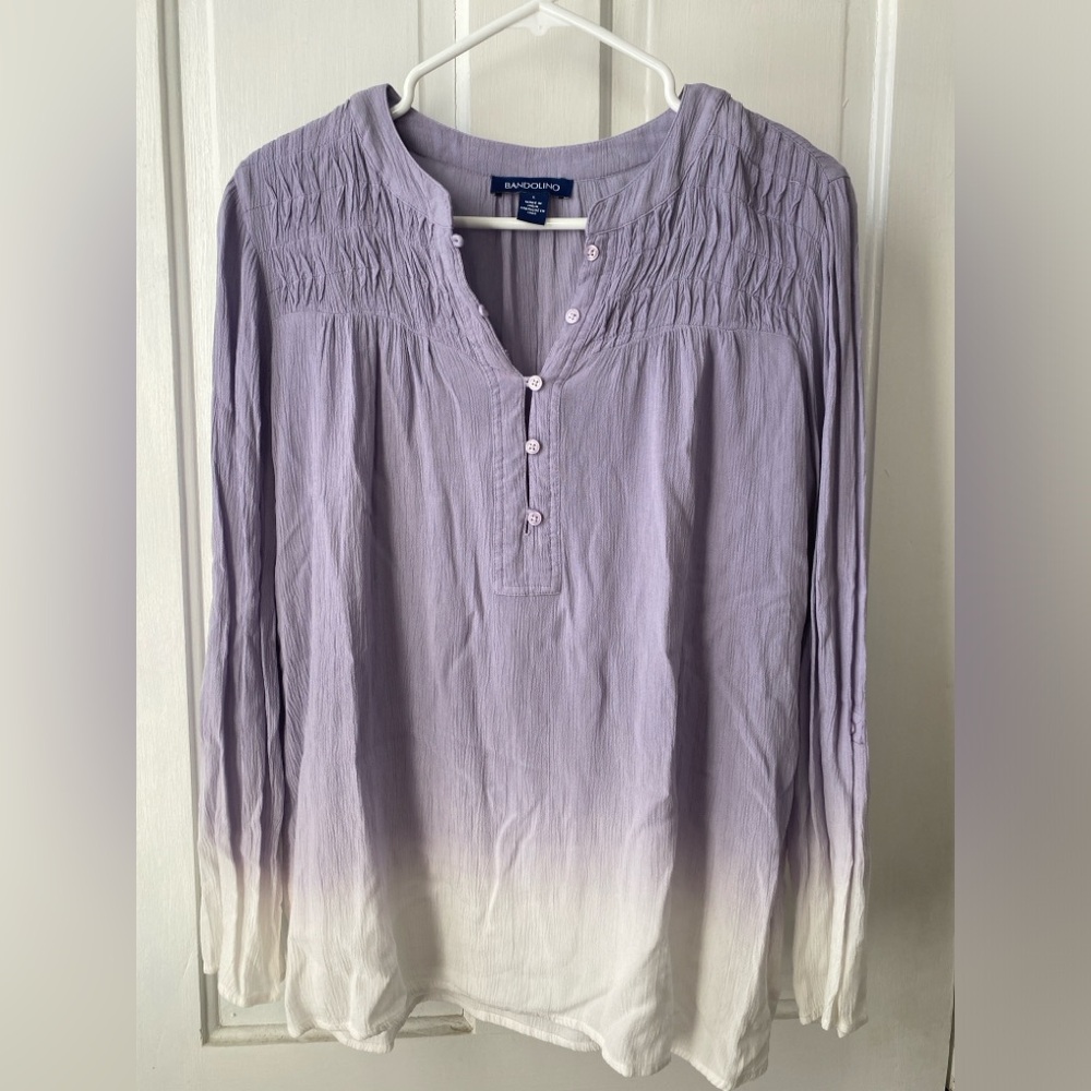 Bandolino ombré top - light purple —> white